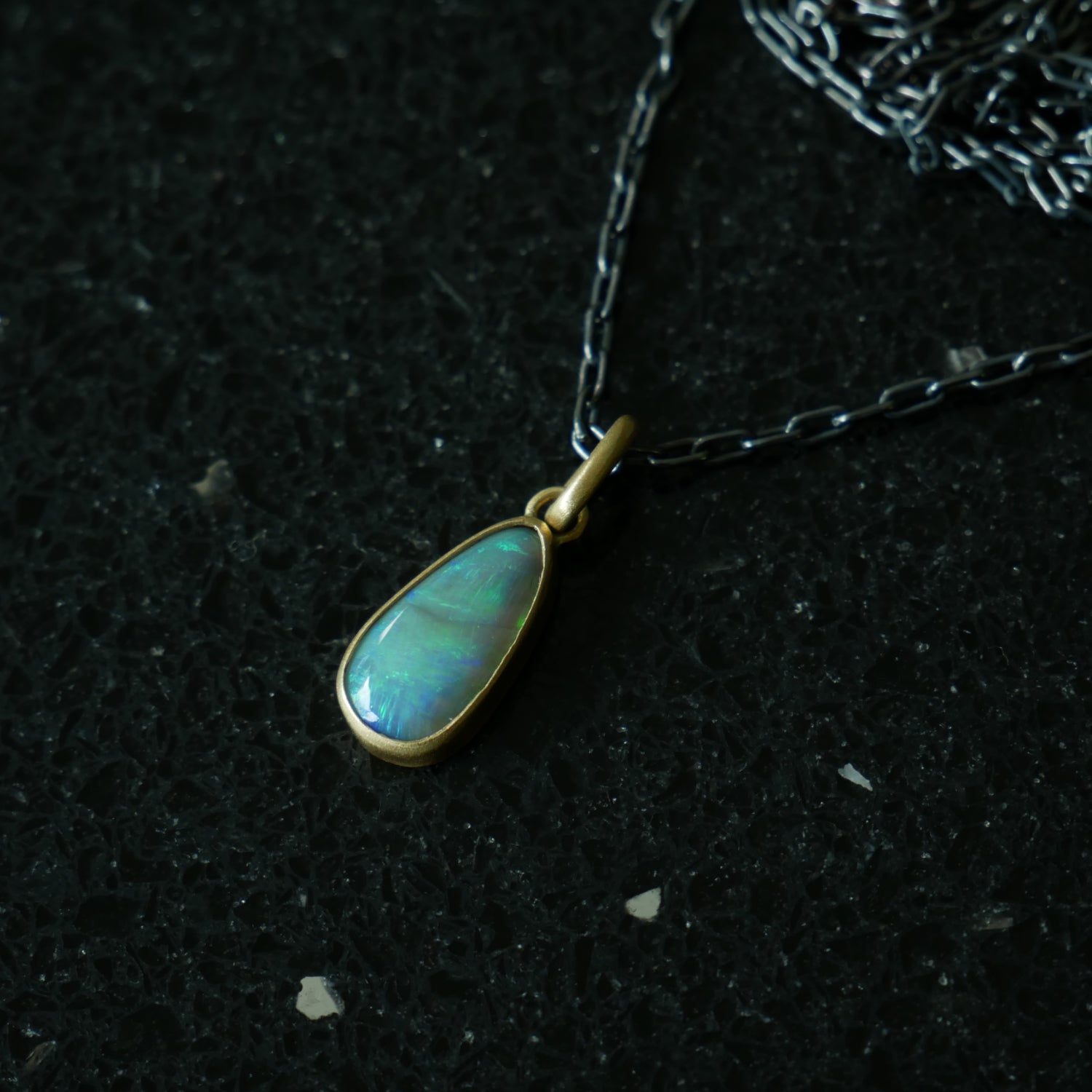 18ct gold and silver opal pendant