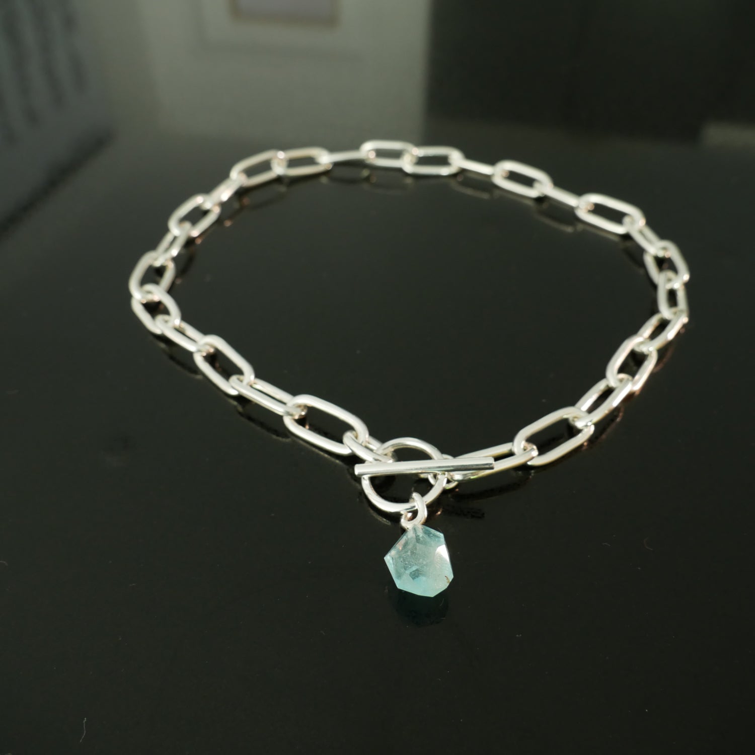 Chunky handmade link necklace with Topaz