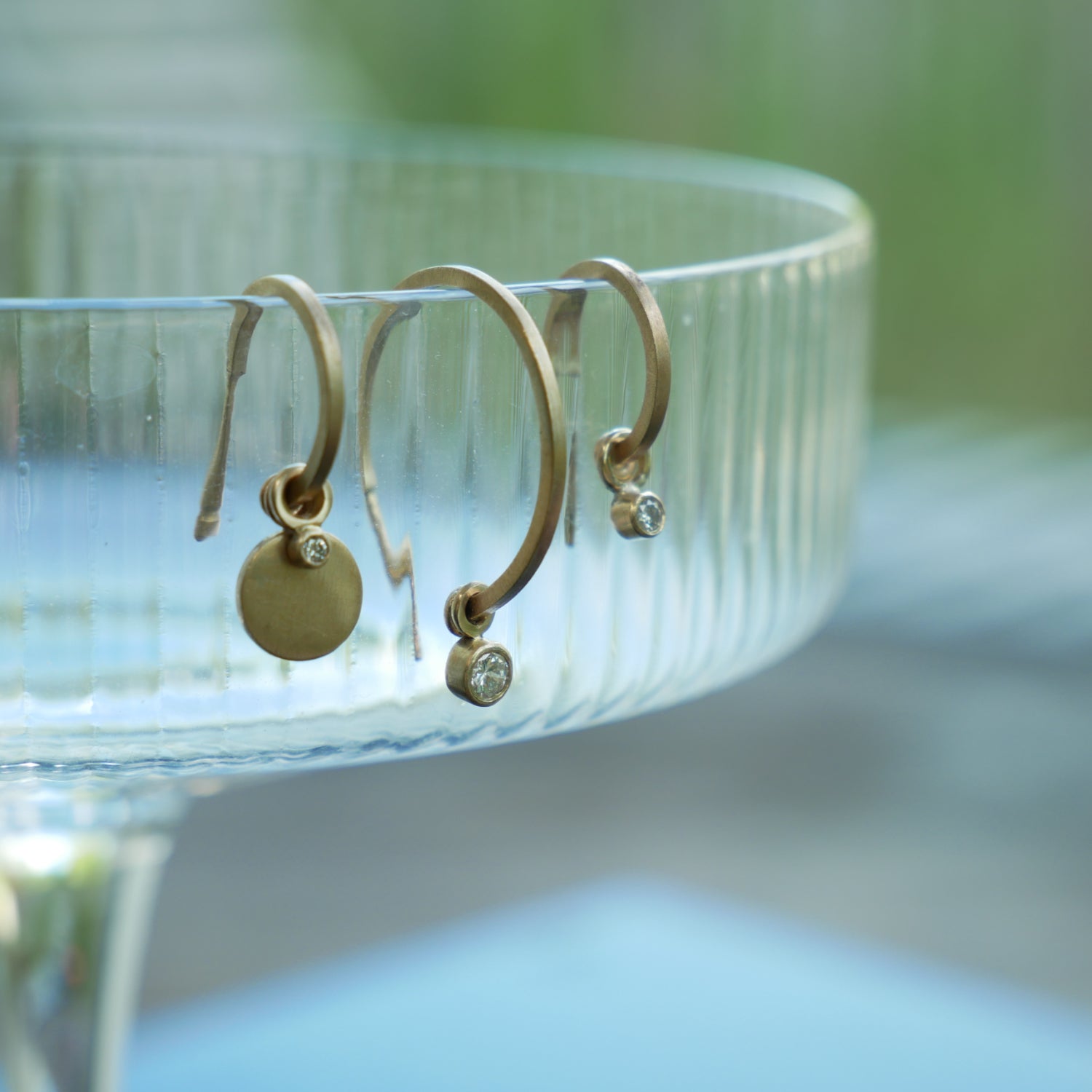 9ct gold disc and hoop earring