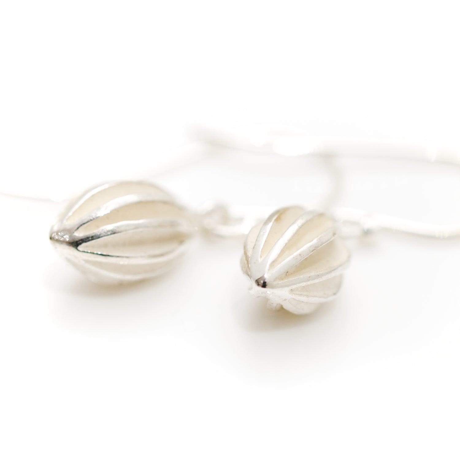tiny pod earring