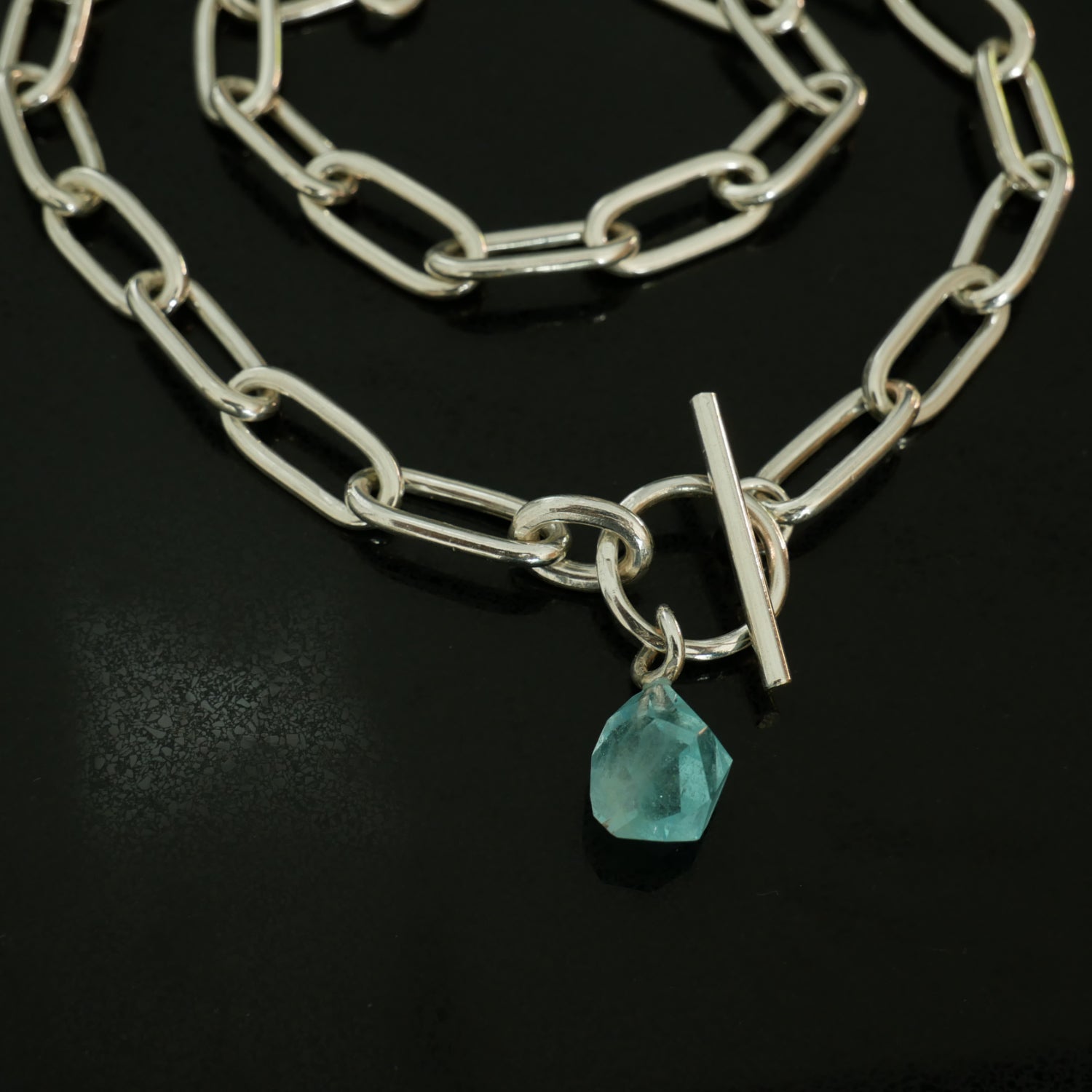 Chunky handmade link necklace with Topaz