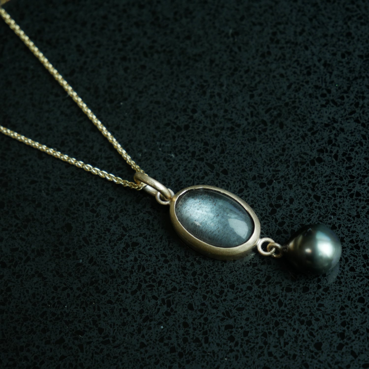 9ct gold moonstone and pearl necklace