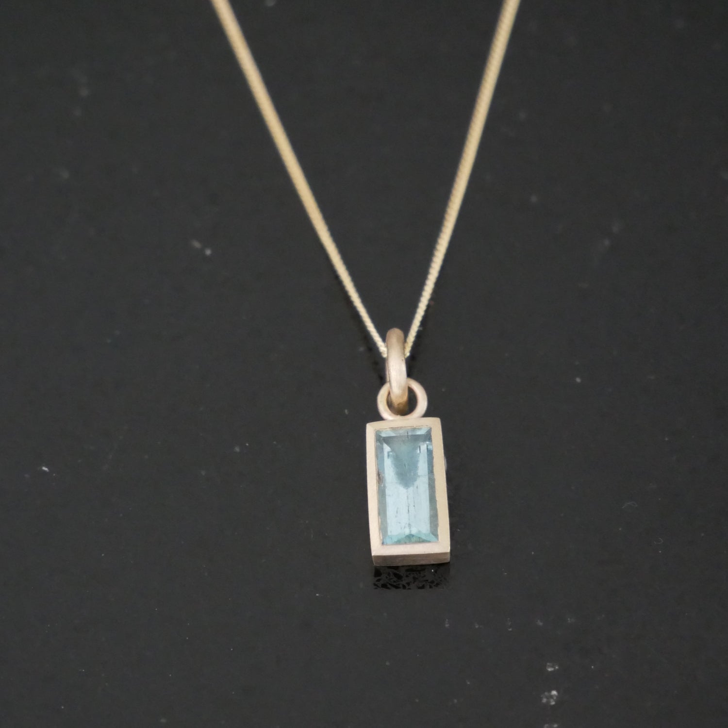 9ct gold baguette Aquamarine tourmaline pendant