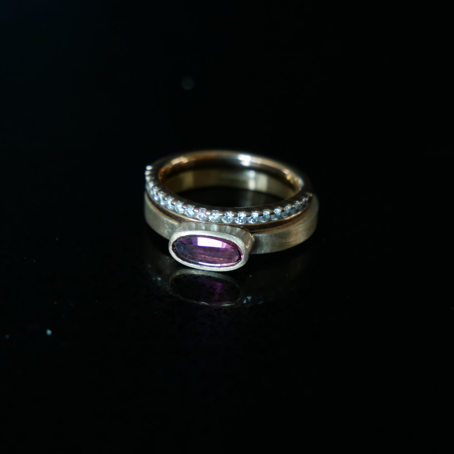 9ct gold ring with pink tourmaline