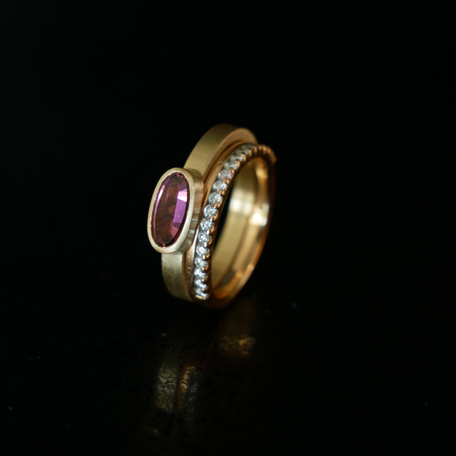 9ct gold ring with pink tourmaline