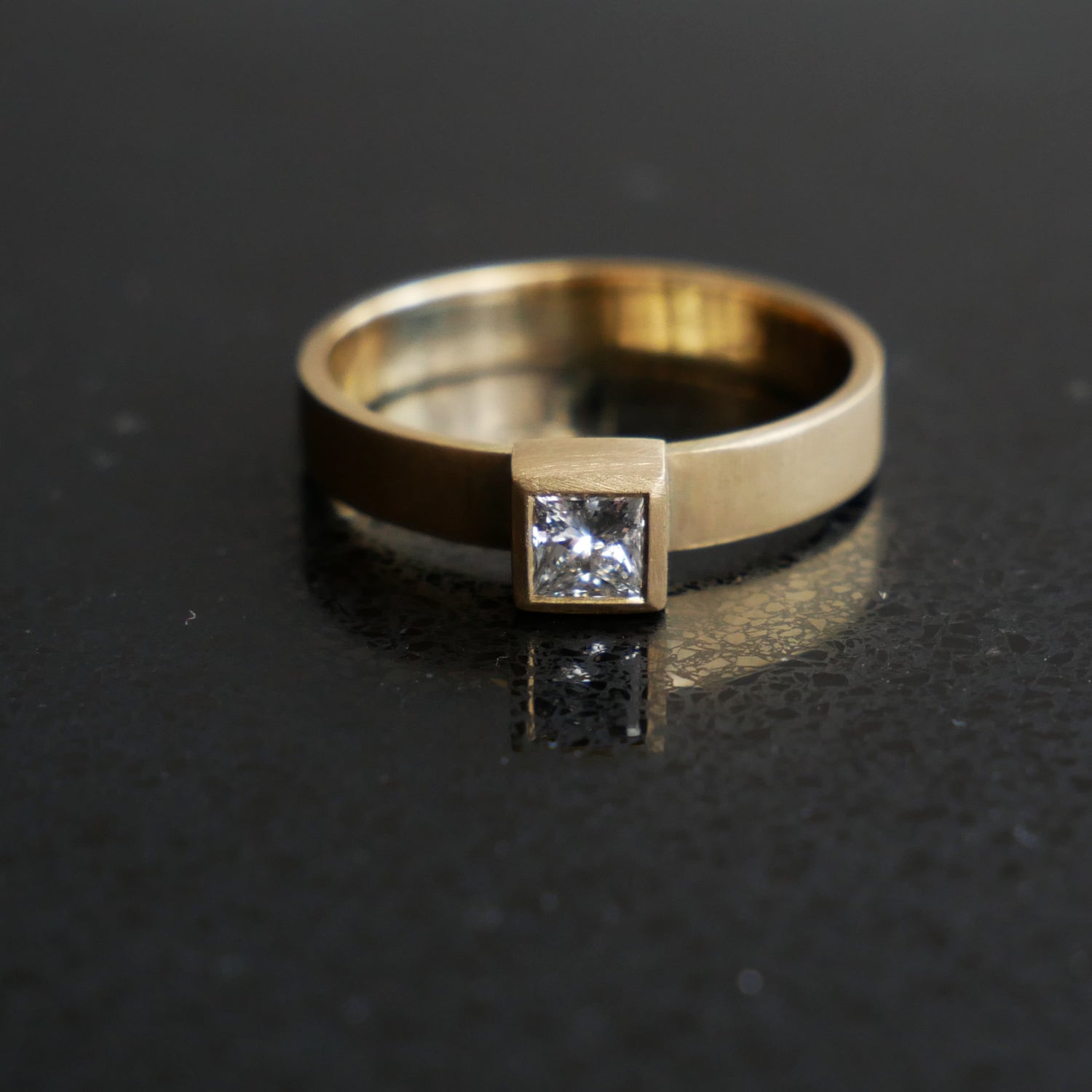 princess cut diamond ring