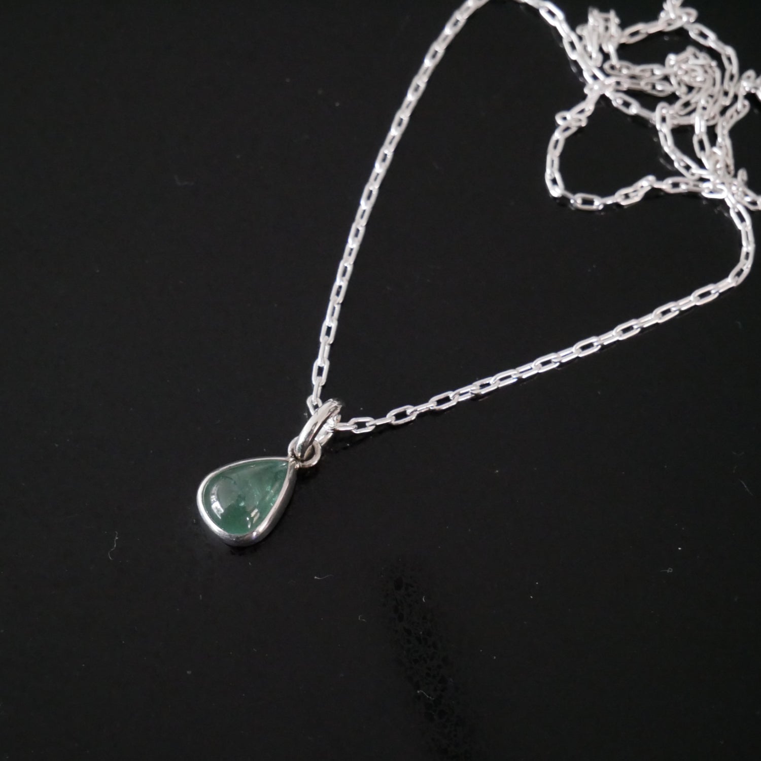 Drop tourmaline silver necklace