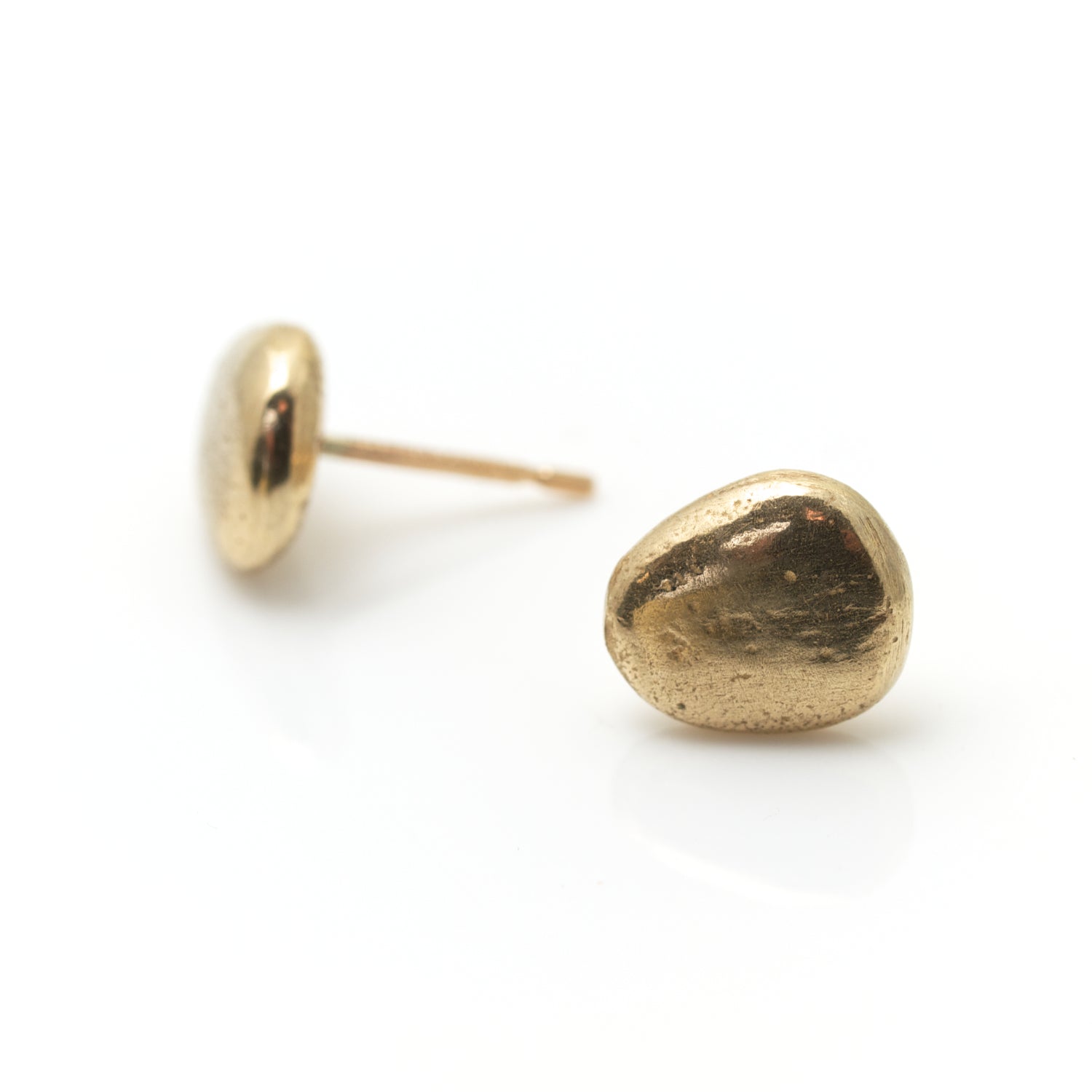 9ct gold pebble stud earrings