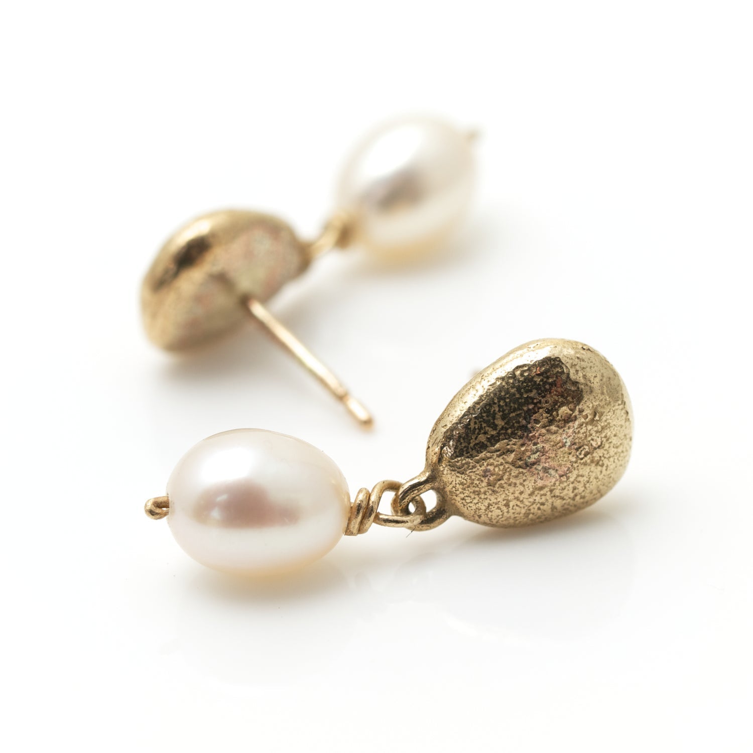 gold pebble studs with pearls