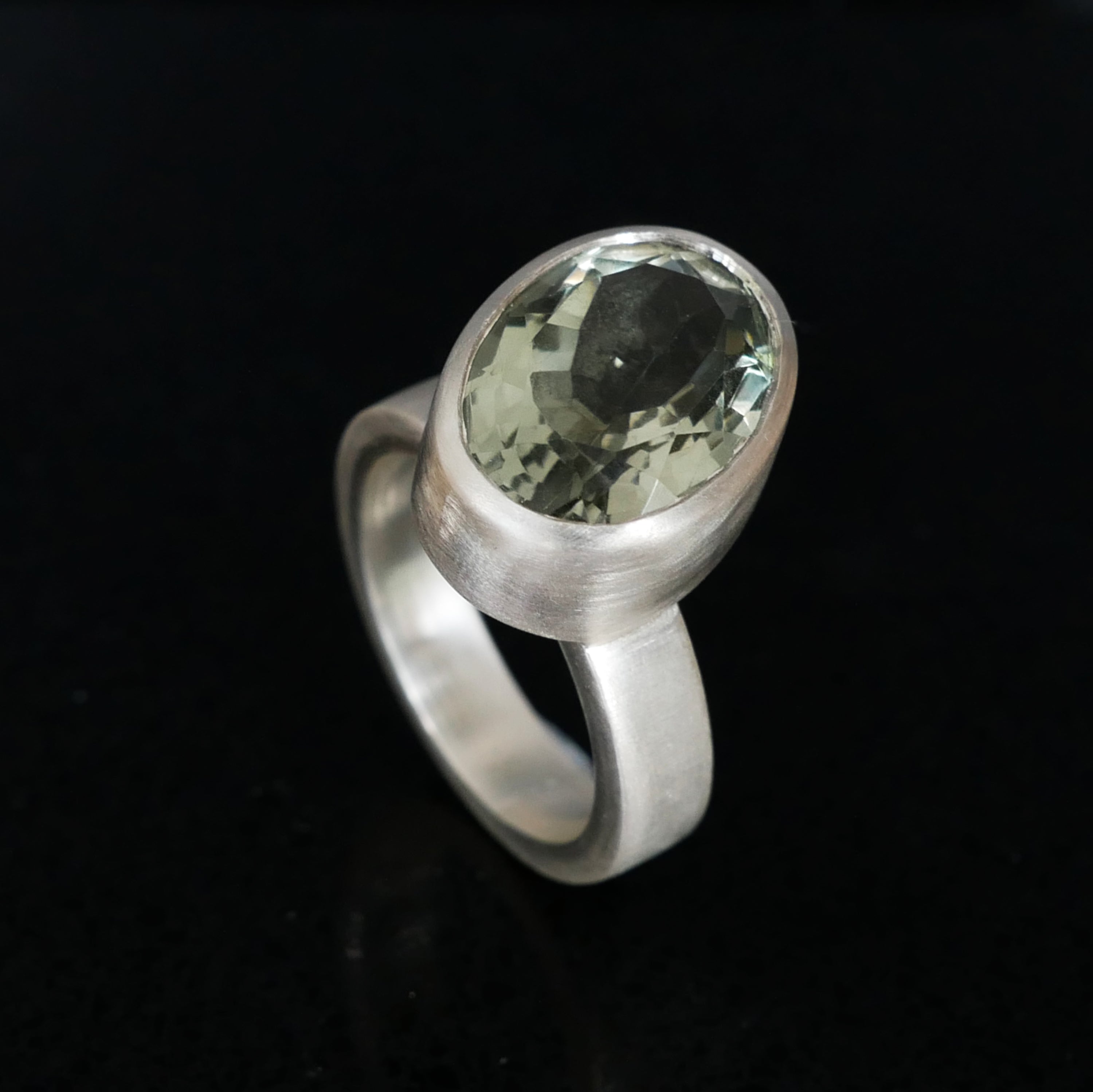 large green quartz ring