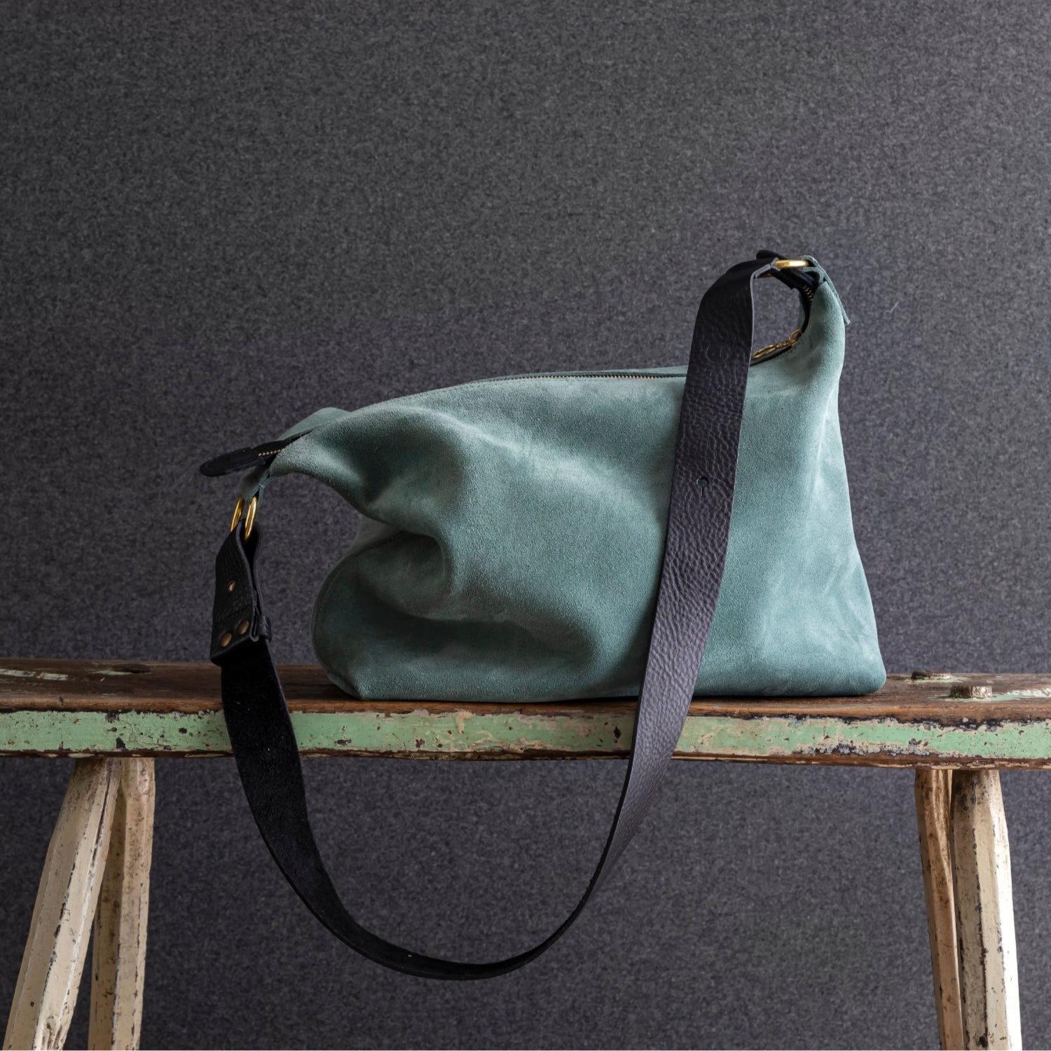 The sarah shoulder bag in aqua