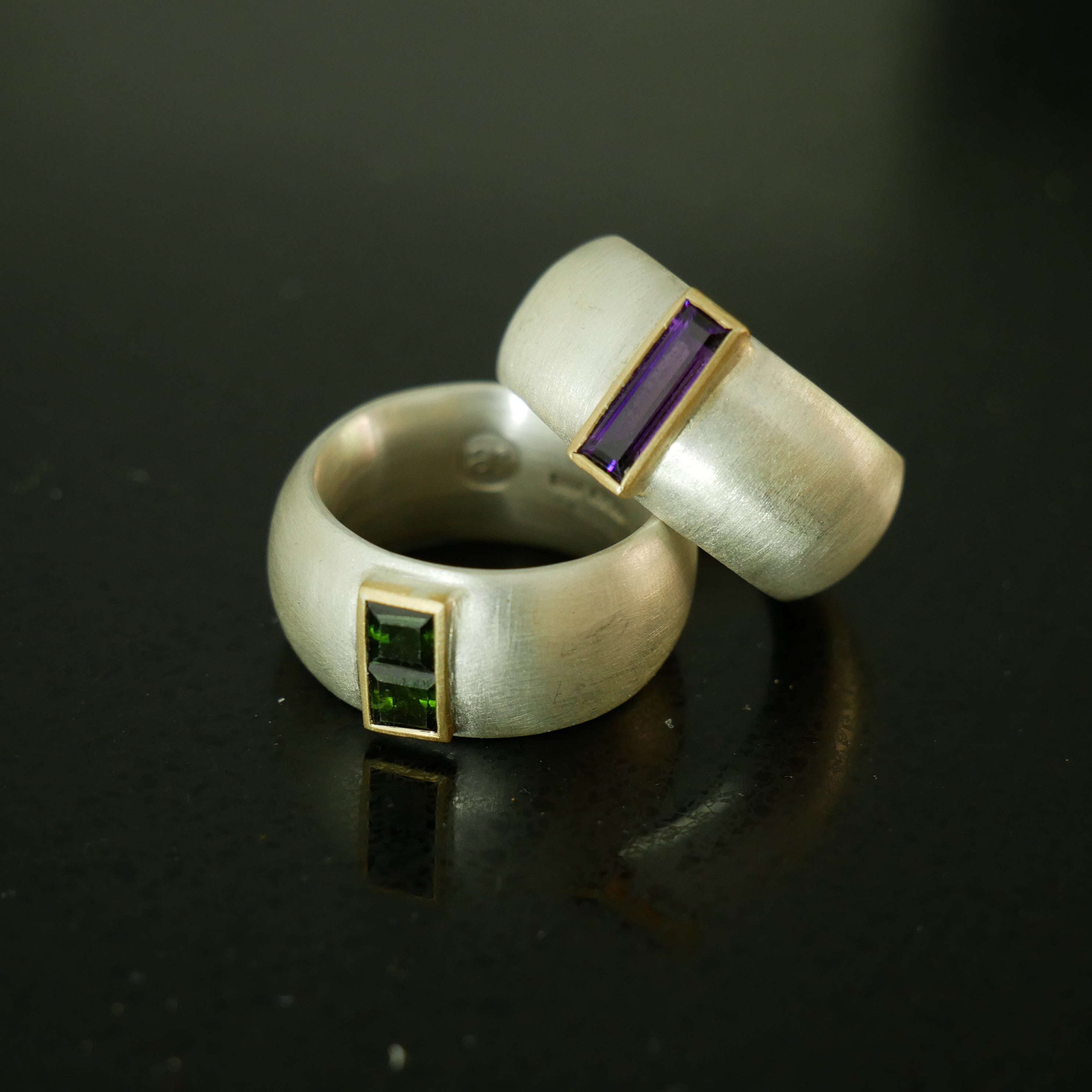 Extra wide silver ring with baguette amethyst
