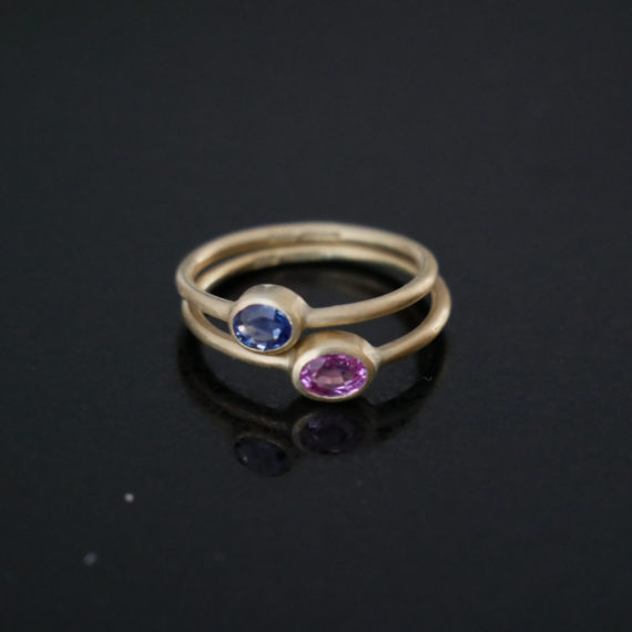 tiny 18ct gold ring with sapphire