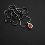 18ct gold pendant with ruby drop