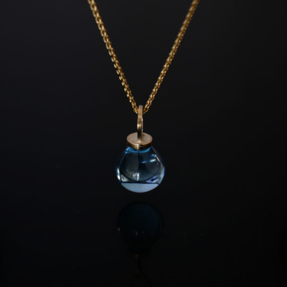 9ct gold topaz drop necklace