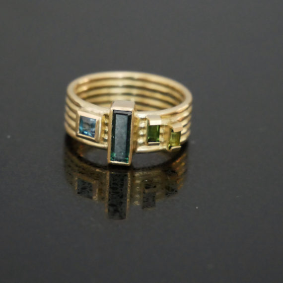 18ct gold ring with baguette tourmalines