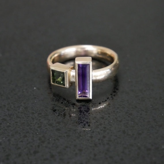 9ct gold tourmaline and amethyst ring